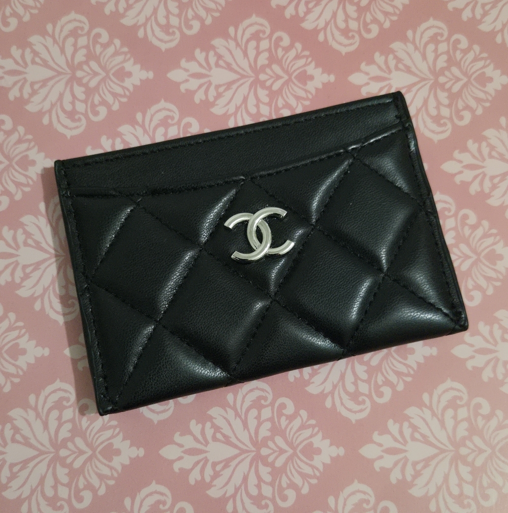 Black Quilted Card Wallet